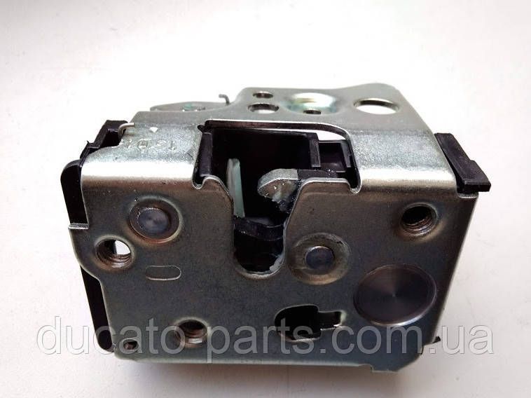 Замок боковой правой сдвижной двери Fiat Ducato 244, Peugeot Boxer, Citroen Jumper, 1339729080, 9138C5 MG 40/274 фото